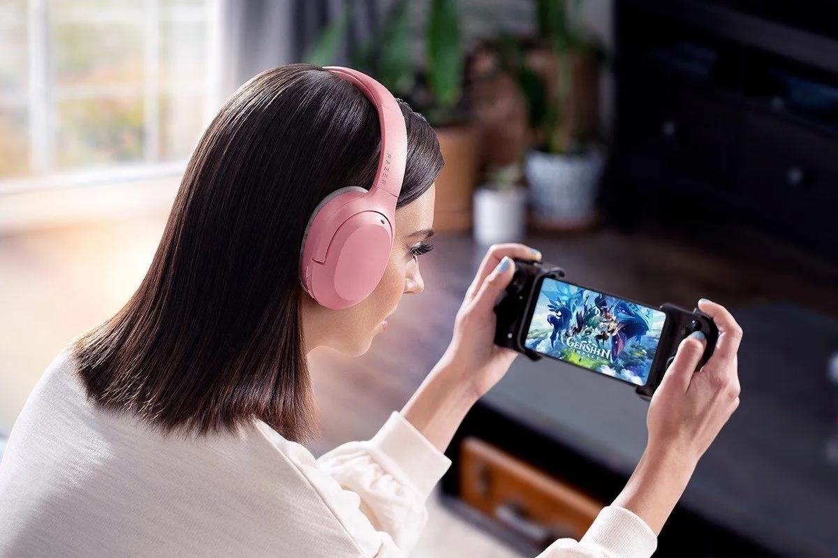 Razer Opus X Draadloze Gaming Headset - Quartz Roze