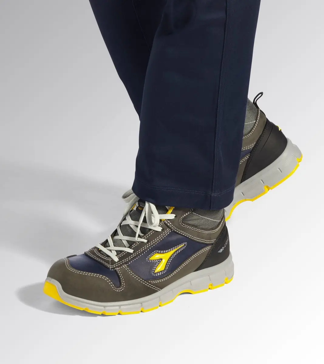 Diadora RUN MID S3S C. Rock/INS Blue 46