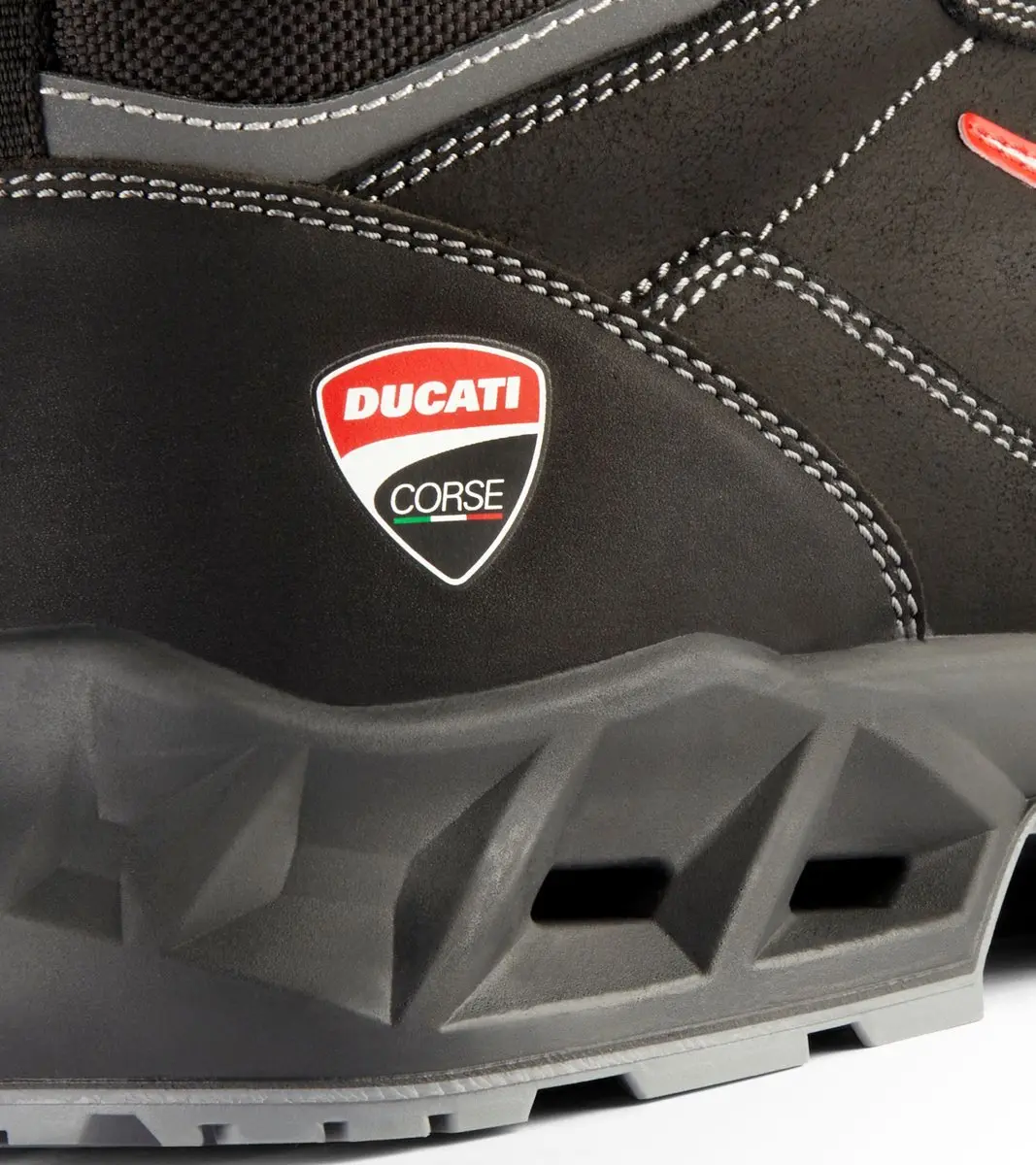 Diadora Shark Engine Mid S3S SR - Zwart/Rood