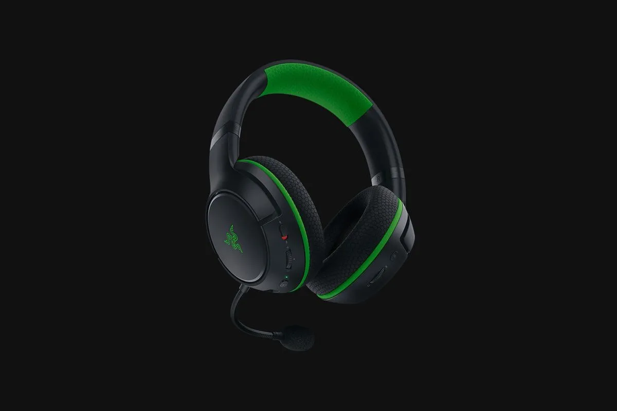 Razer Kaira RZ04-03480100-R3M1 Gaming Headset - Zwart