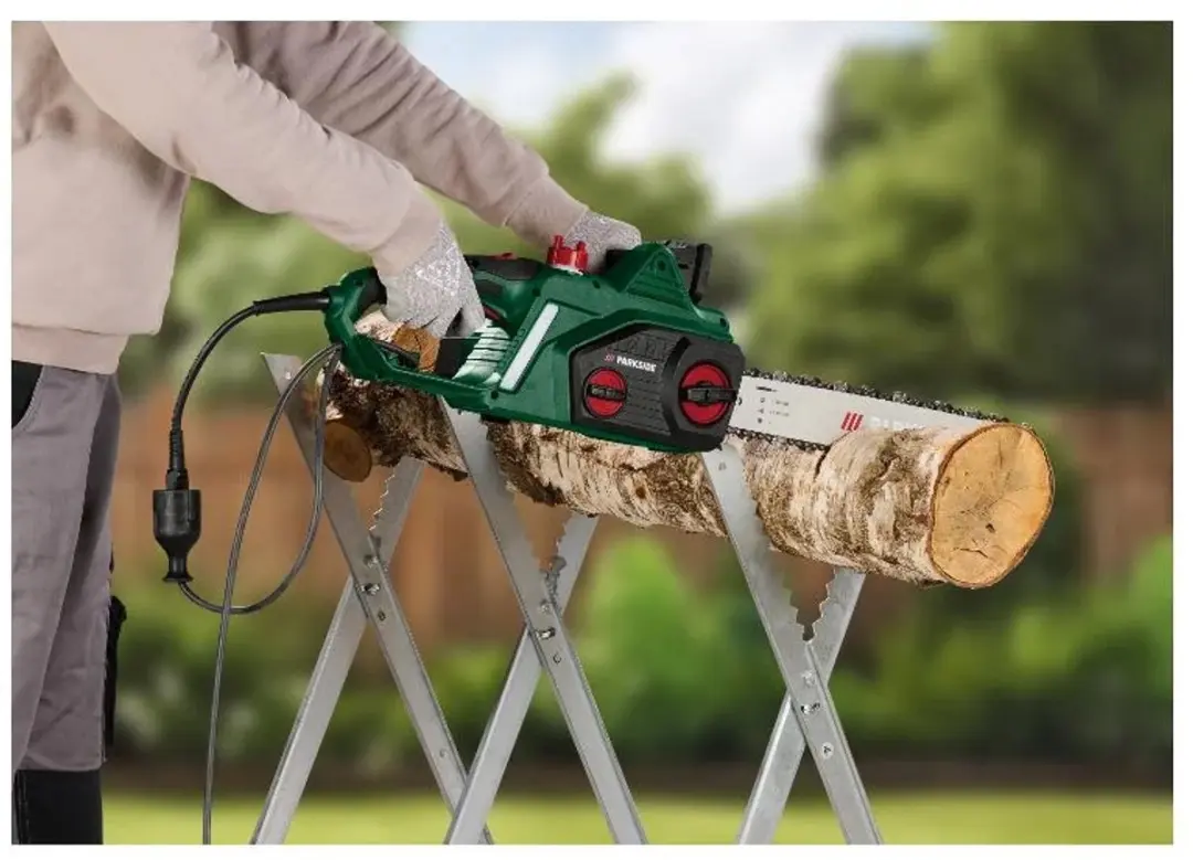 PARKSIDE Elektrische Kettingzaag 2200W - 39,5cm Zaaglengte
