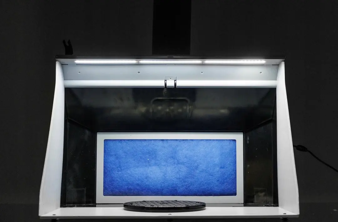 Professionele Spuitcabine met LED Verlichting en Afzuiging