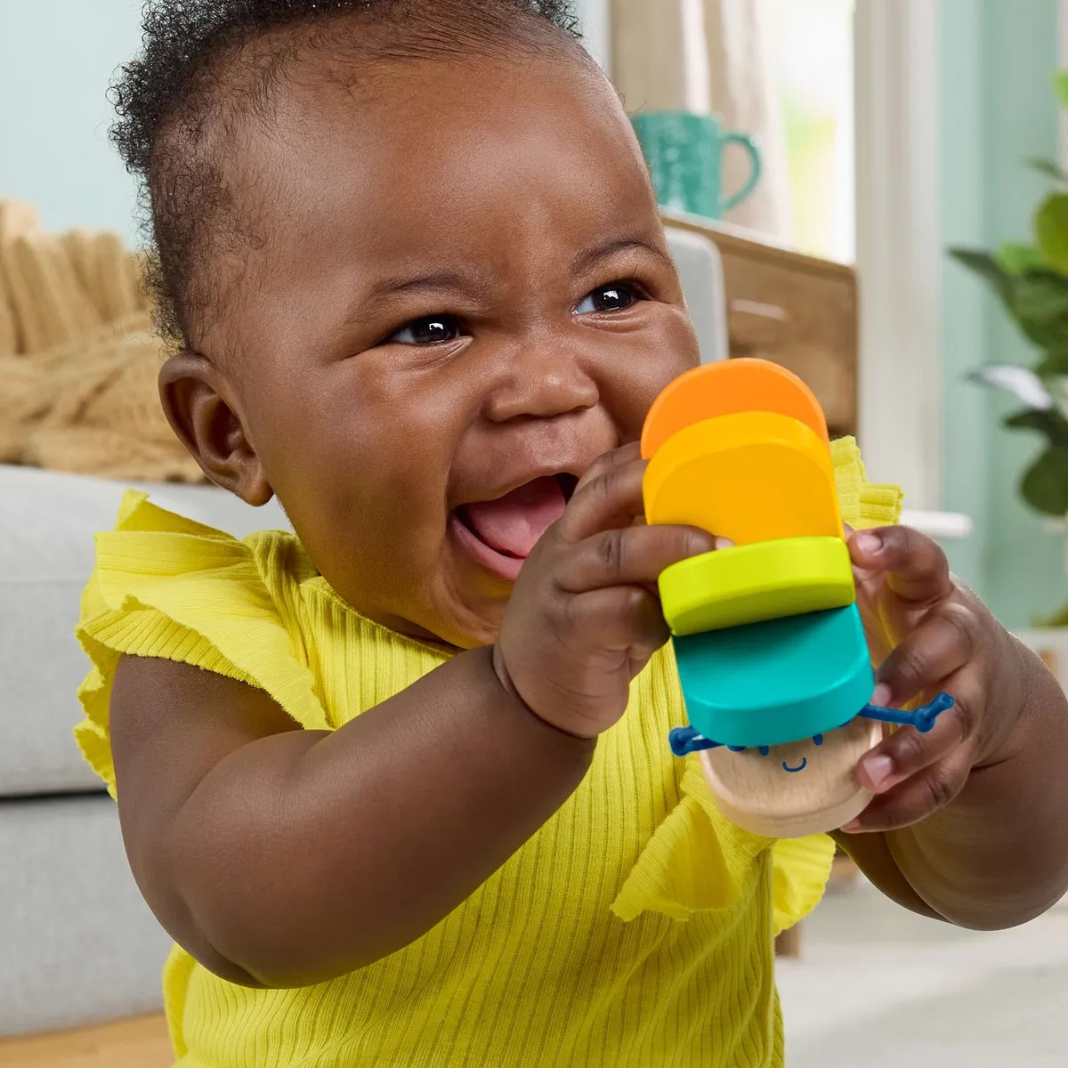 Fisher-Price Rups Rammelaar JCY39 - Meerkleurig - afbeelding 6 van 6