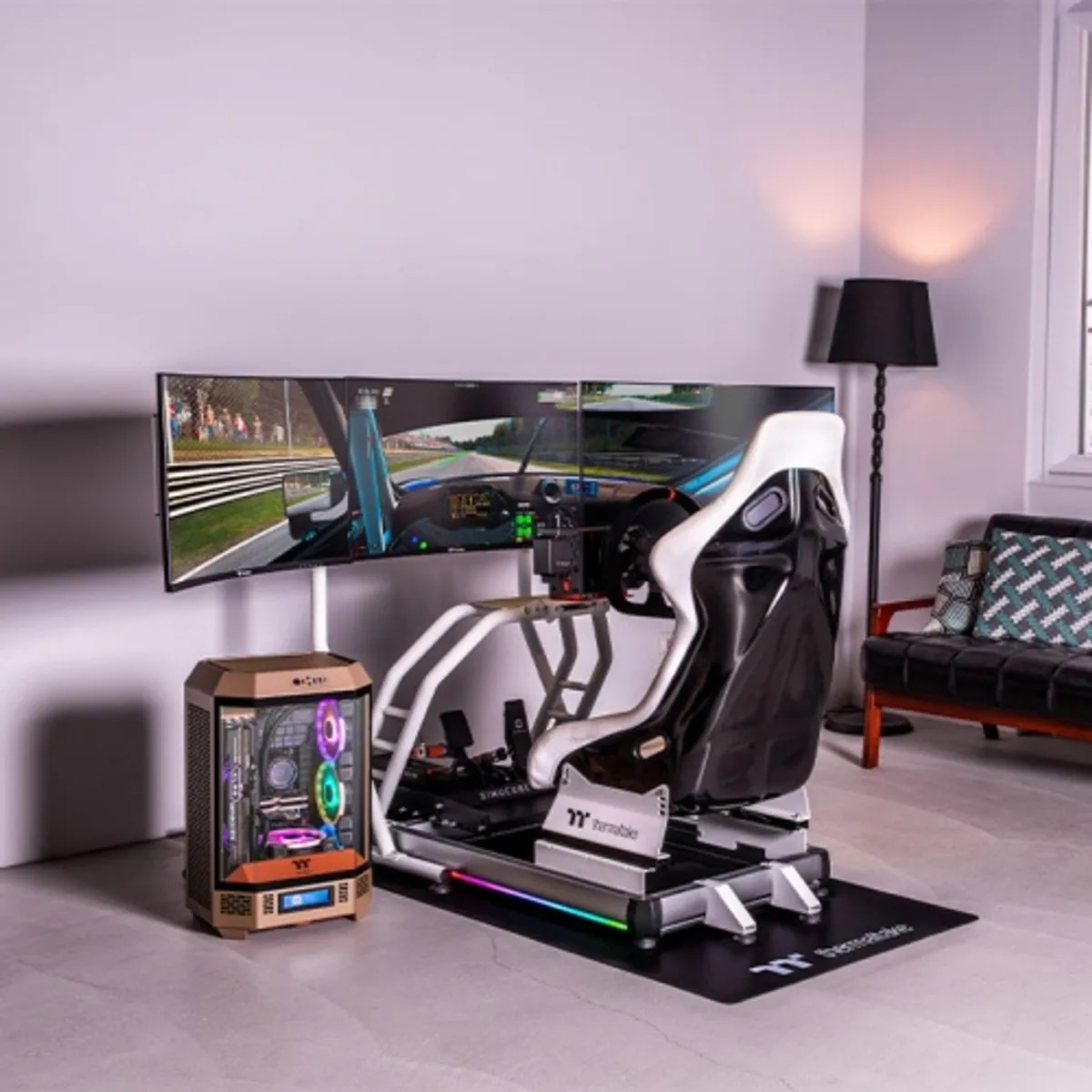 Thermaltake GR500 Racing Simulator Cockpit - Wit