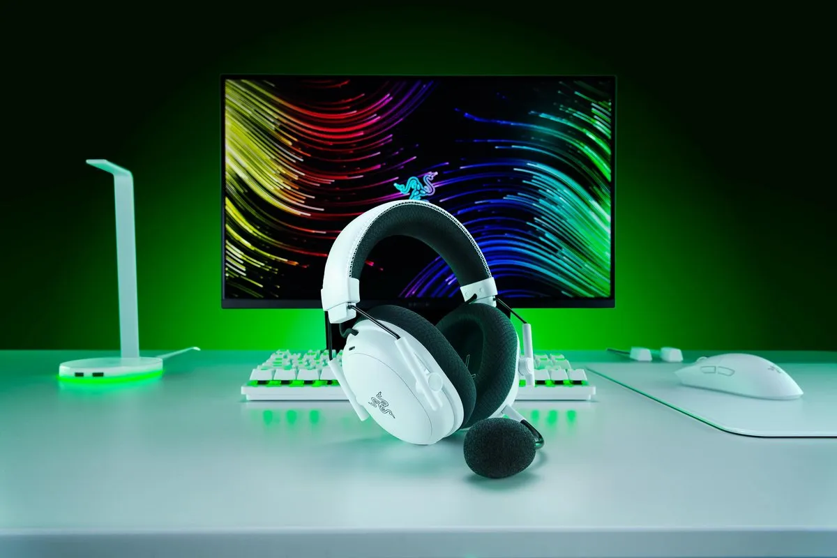Razer BlackShark V3 Pro RZ04-05400200-R3M1 Draadloze Gaming Headset - Wit - afbeelding 6 van 6
