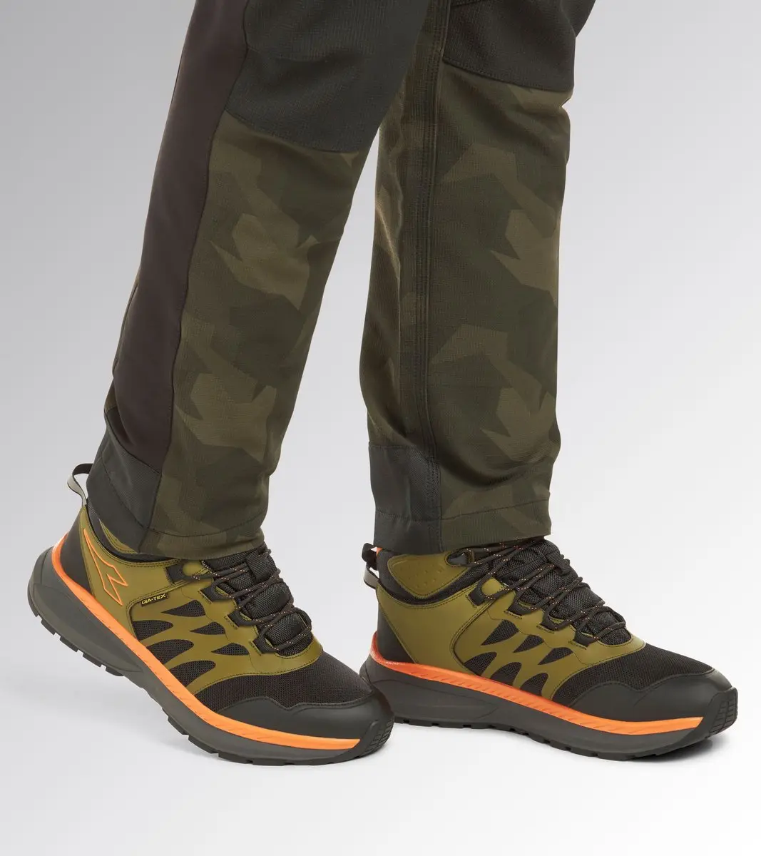 Diadora FREEDOM MID O6 SR BLACK/GREEN OLIVE 47