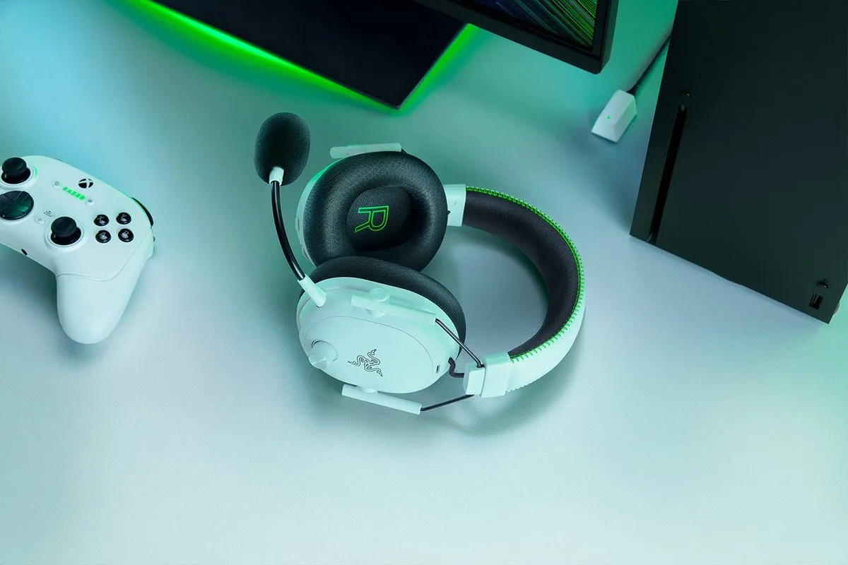 Razer BlackShark V3 Pro RZ04-05400400-R3M1 Gaming Headset - Wit - afbeelding 6 van 6