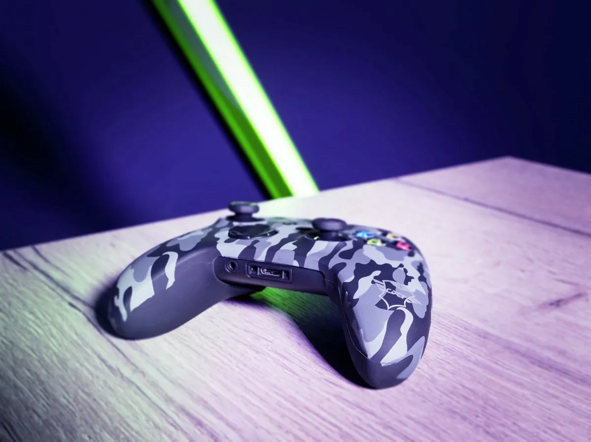 Trust GXT649K Controllerhoesje Xbox - Zwart/Camouflage