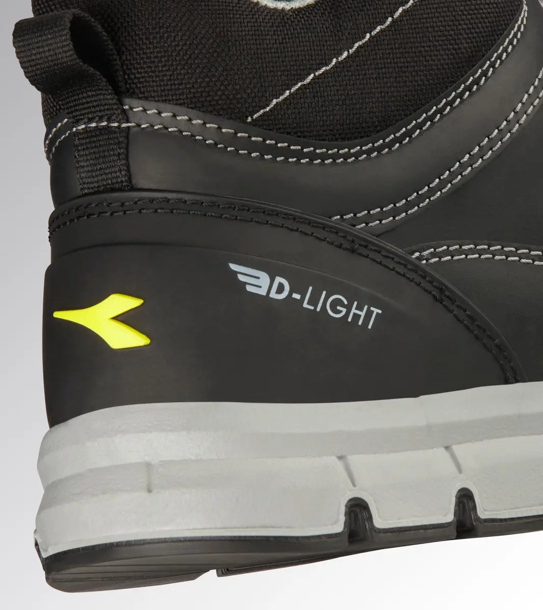 Diadora RUN MID S3S FO SR Black - Werkschoenen 44