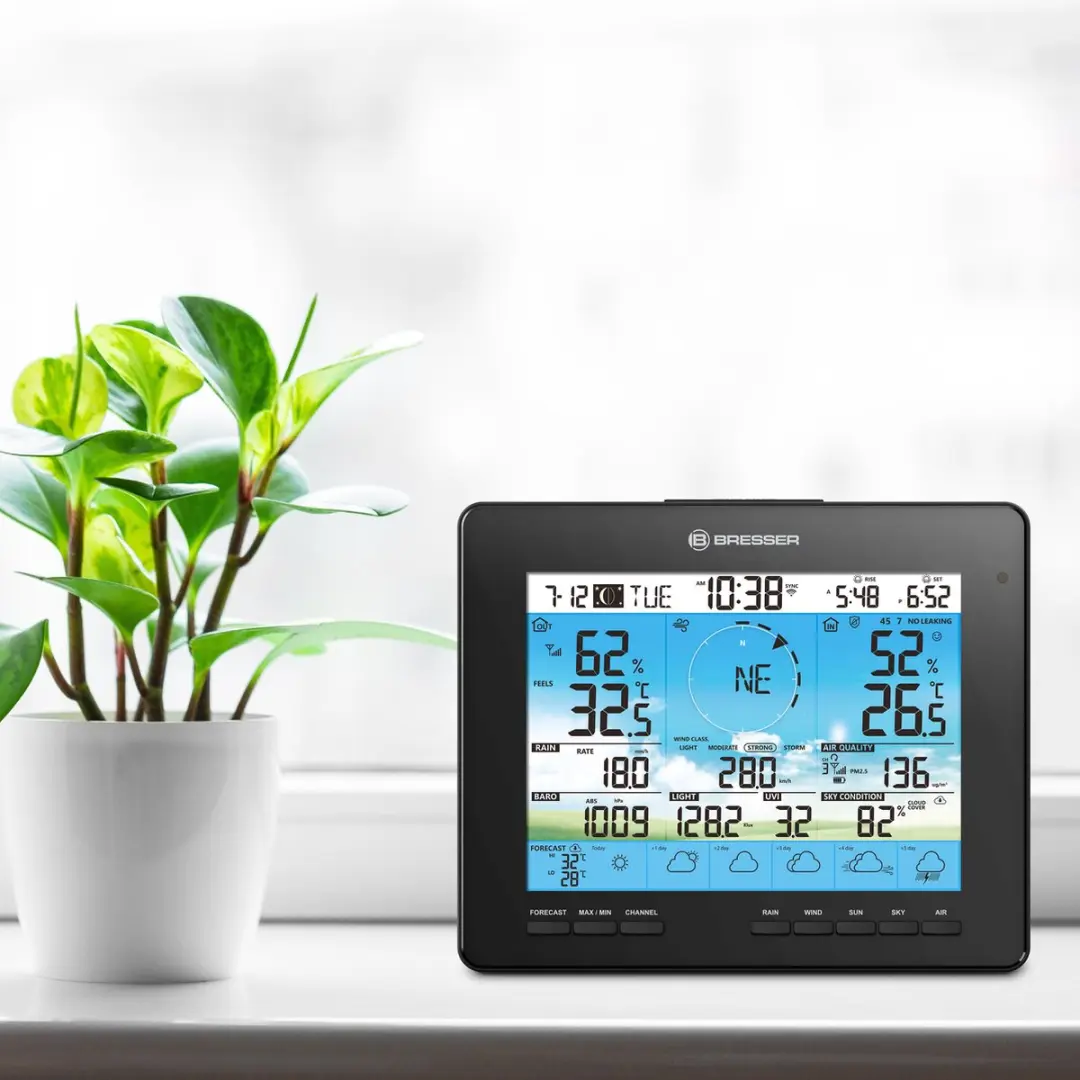 Bresser 4CAST PRO WIFI Weerstation - 7-in-1 Sensor - Zwart/Wit