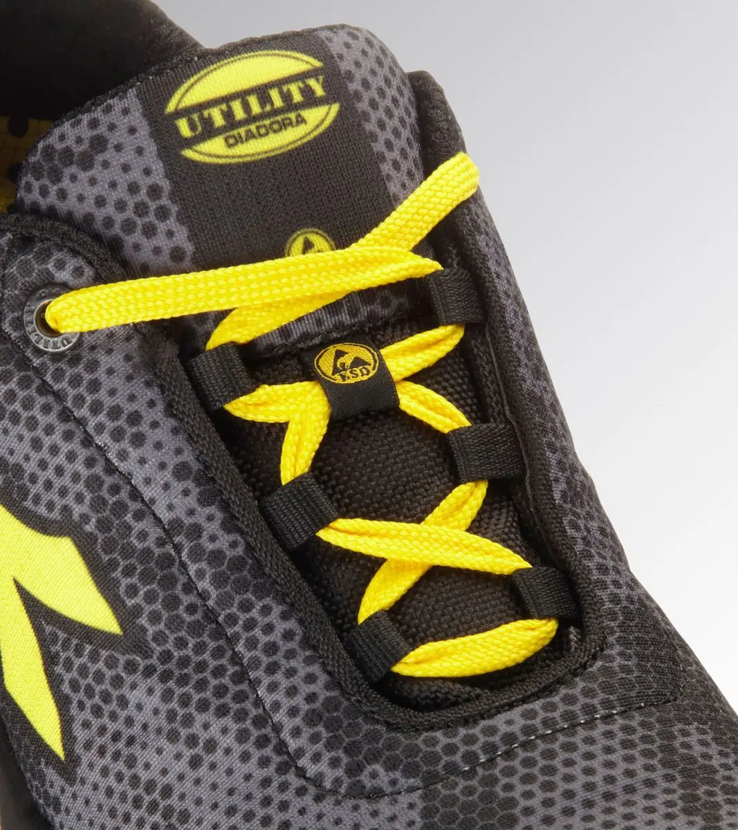 Diadora Shark Stable Imp Low S3S FO SR SC - Zwart/Grijs 46