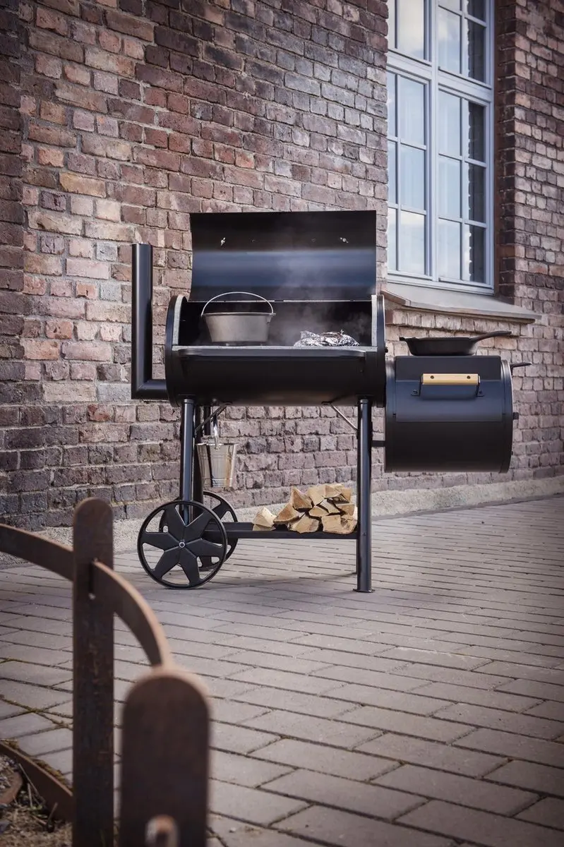 Mustang Georgia L Off-set Smoker - 80kg - 72x37cm