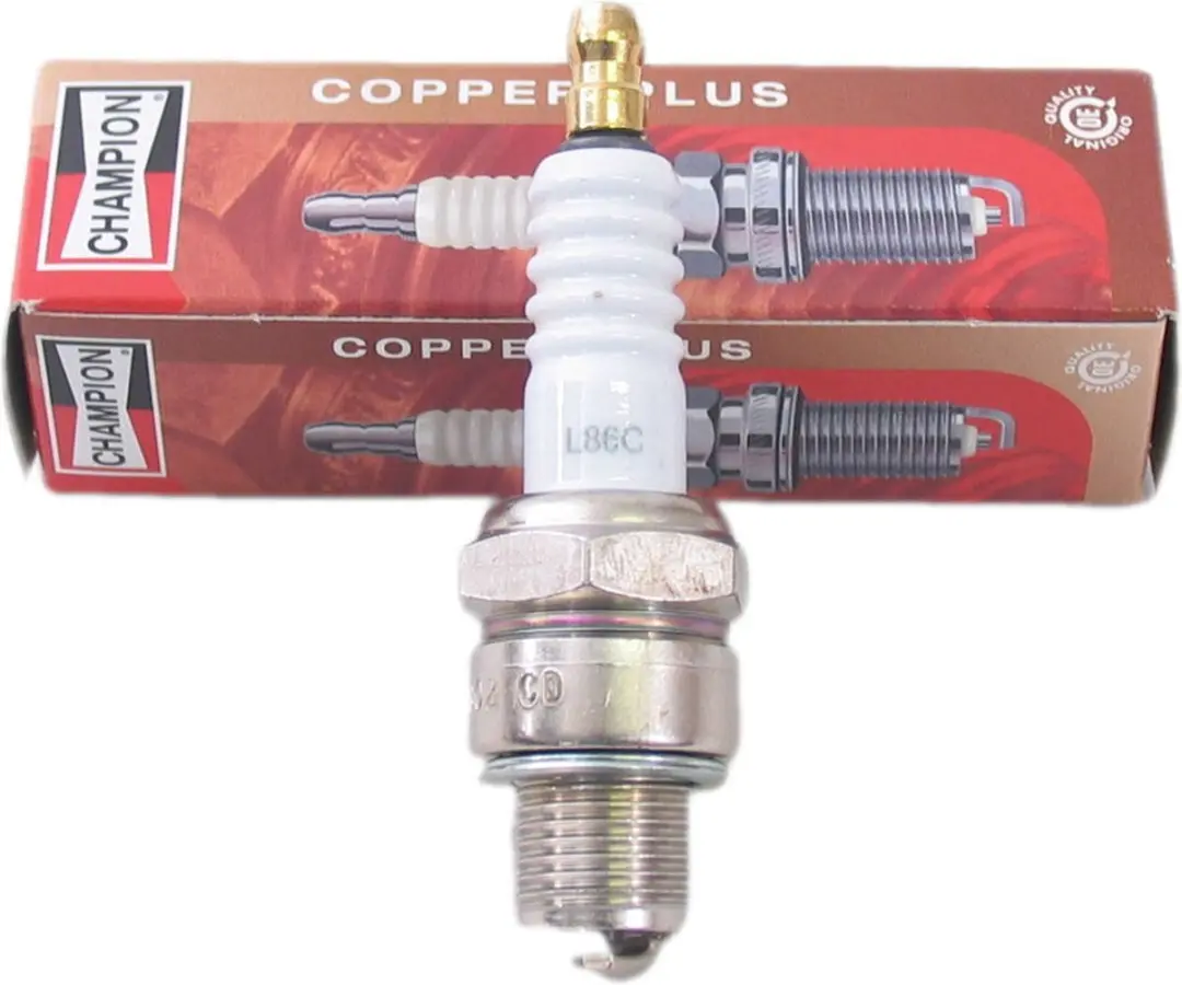 Champion L86C Bougie - Peugeot 50 Scooters 1983-1993