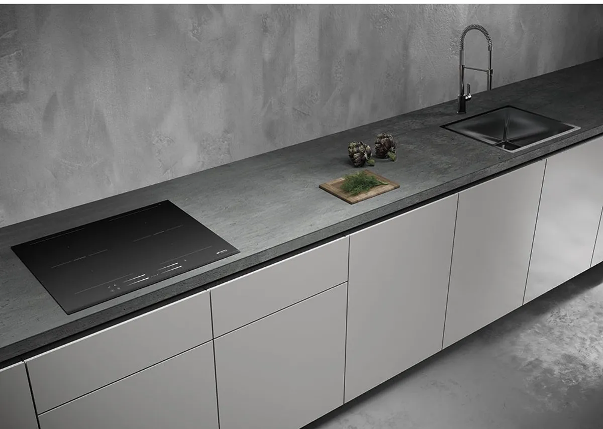 Smeg SI2M7643B Inductiekookplaat 4 Zones - 7,6 kW Zwart
