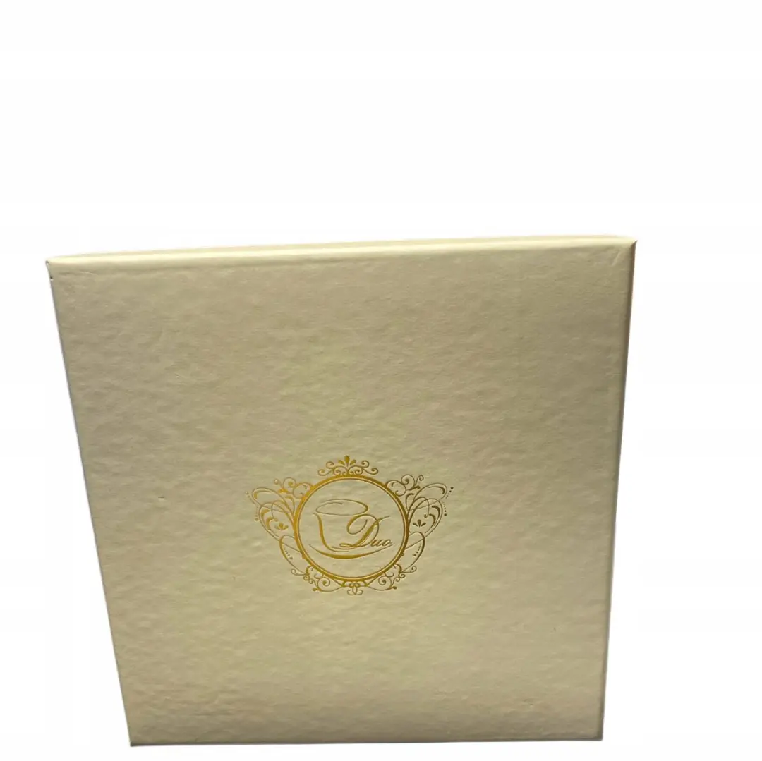 Duo Exclusive England Mok - Ecru met gouden accenten