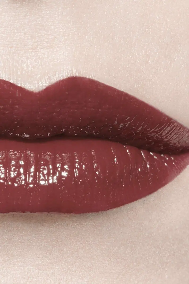 Chanel Rouge Coco Bloom Intense Shine Lip Colour 114 Glow - 3 g