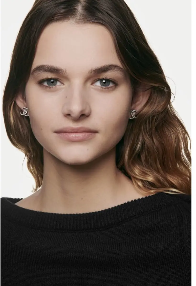 Chanel Ultra Le Teint Velvet Foundation BR20 - 30ml