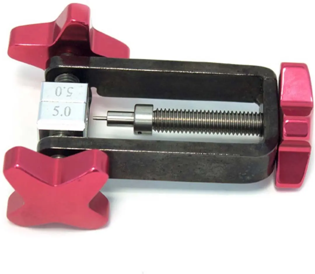 Clarks CND-01 Hydraulische Naaldvoerder