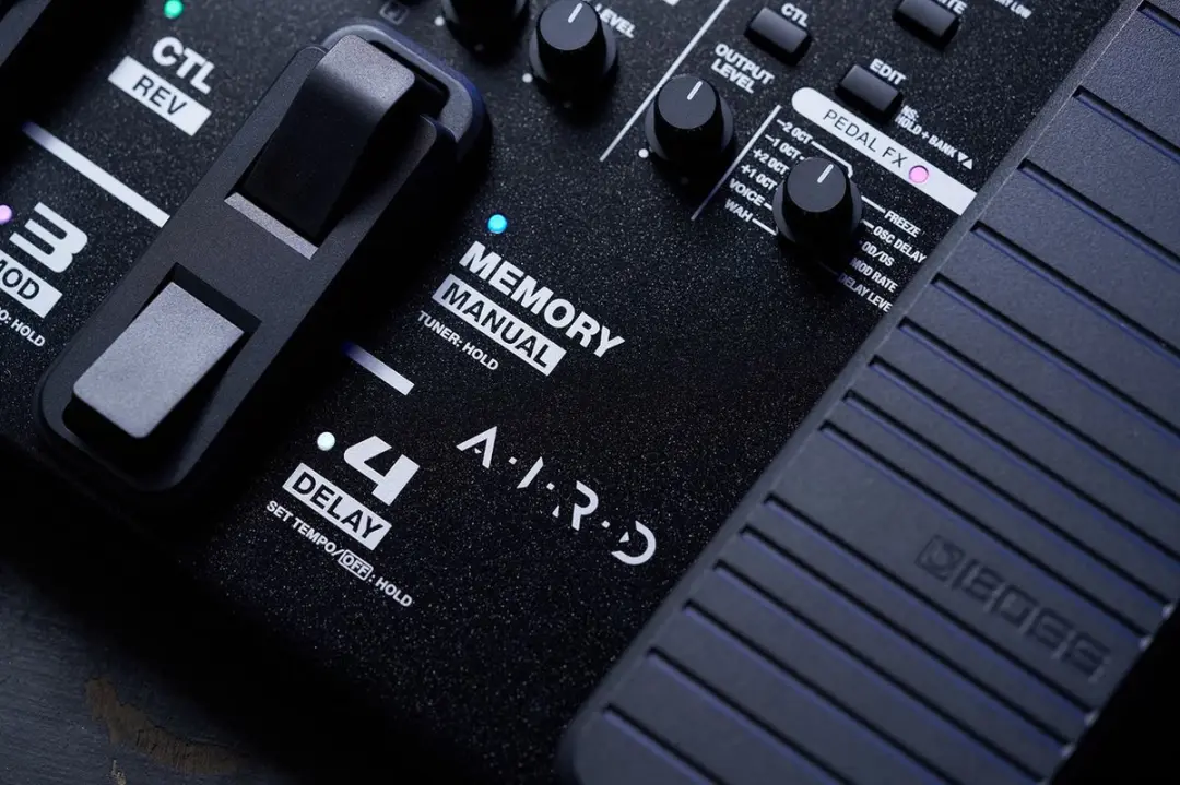 BOSS ME-90 Gitaar Multi-Effectprocessor - Zwart - afbeelding 6 van 6