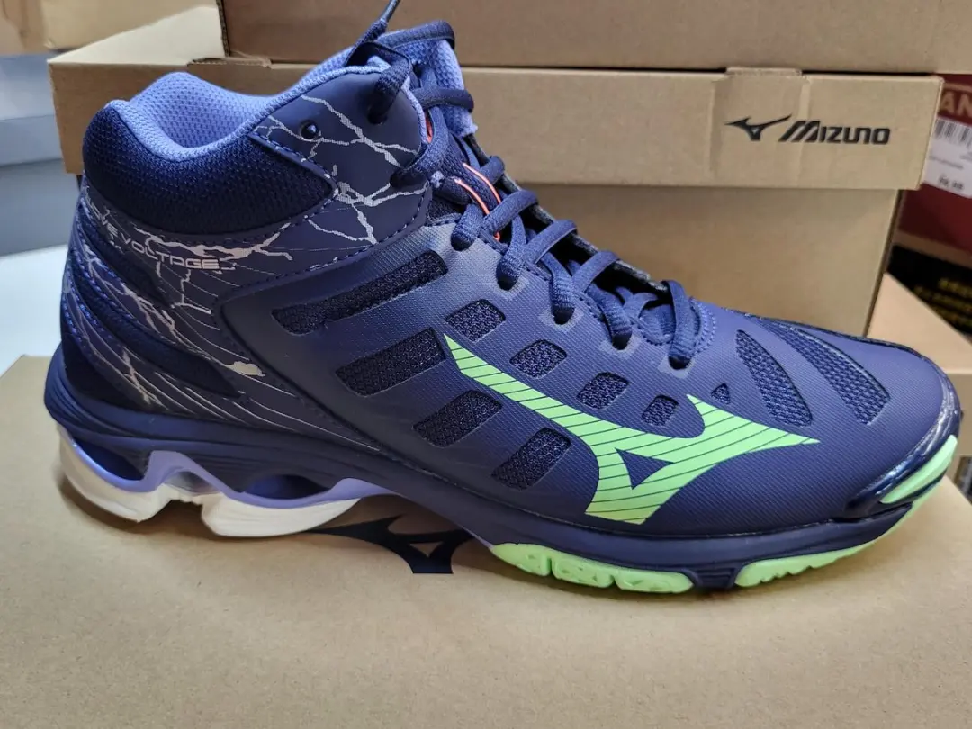 Mizuno Wave Voltage Mid Indoorschoen 37