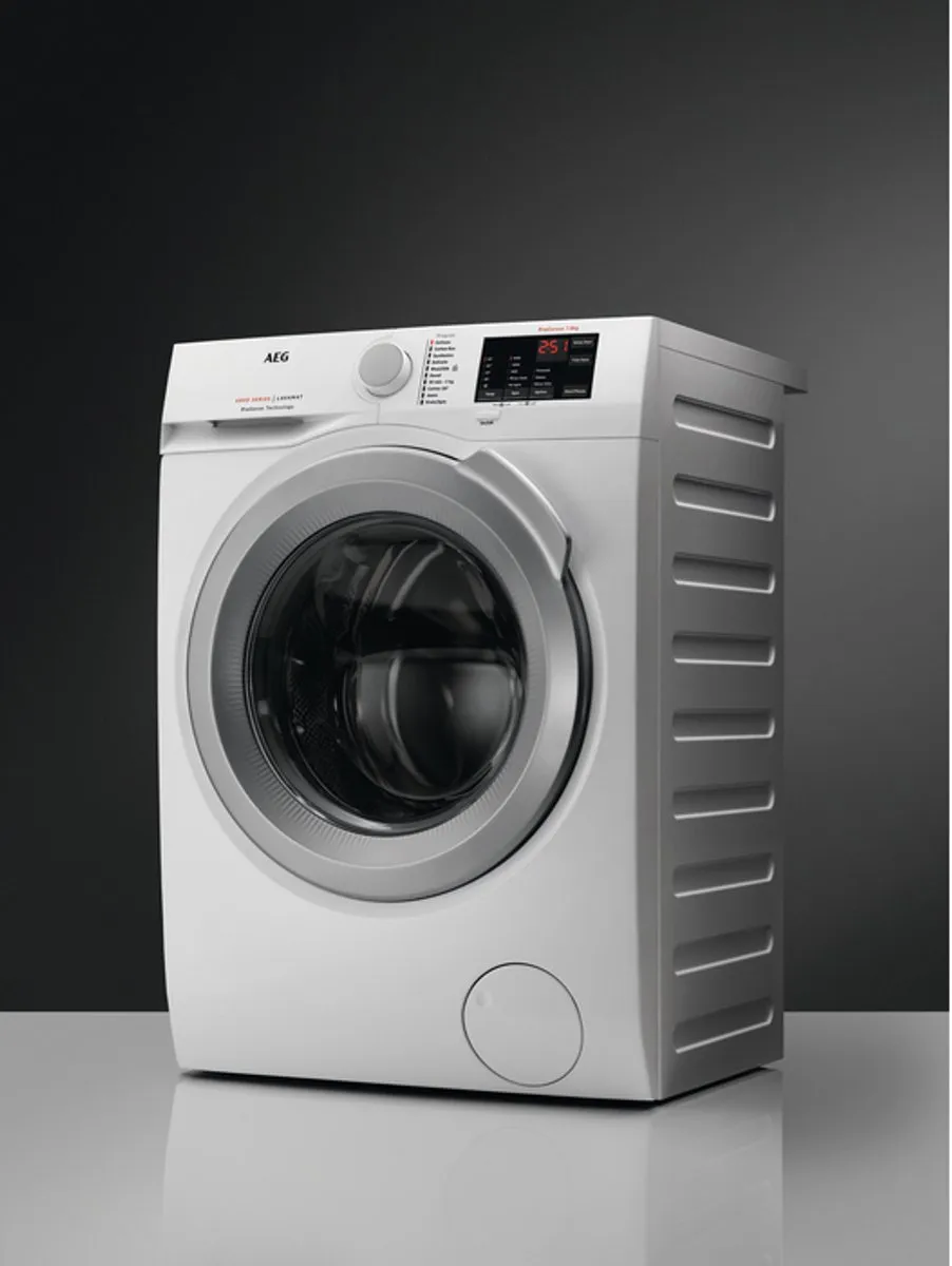 AEG L6FBI86BPS Wasmachine 8 kg 1351 RPM - Wit - afbeelding 6 van 6