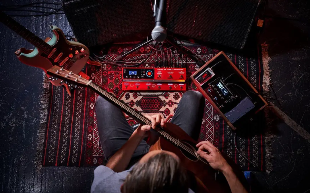 BOSS RC-600 Loop Station - Rood - afbeelding 4 van 4