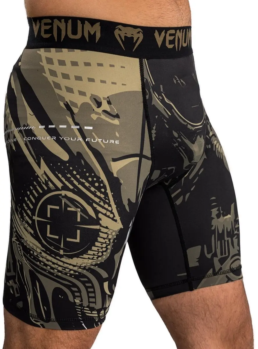 Venum Invader Vale Tudo Shorts XXL - Zwart Zand