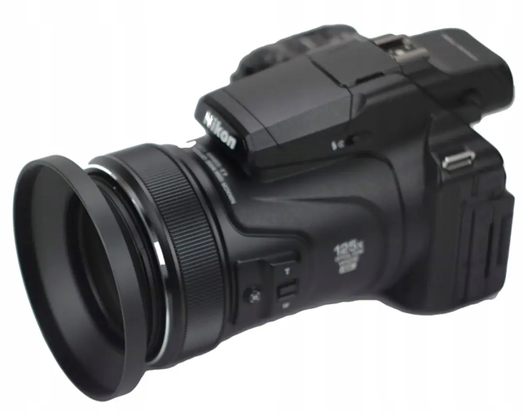 Sigma Metalen Zonnekap voor 17-50mm f/2.8 EX DC OS HSM - afbeelding 5 van 5