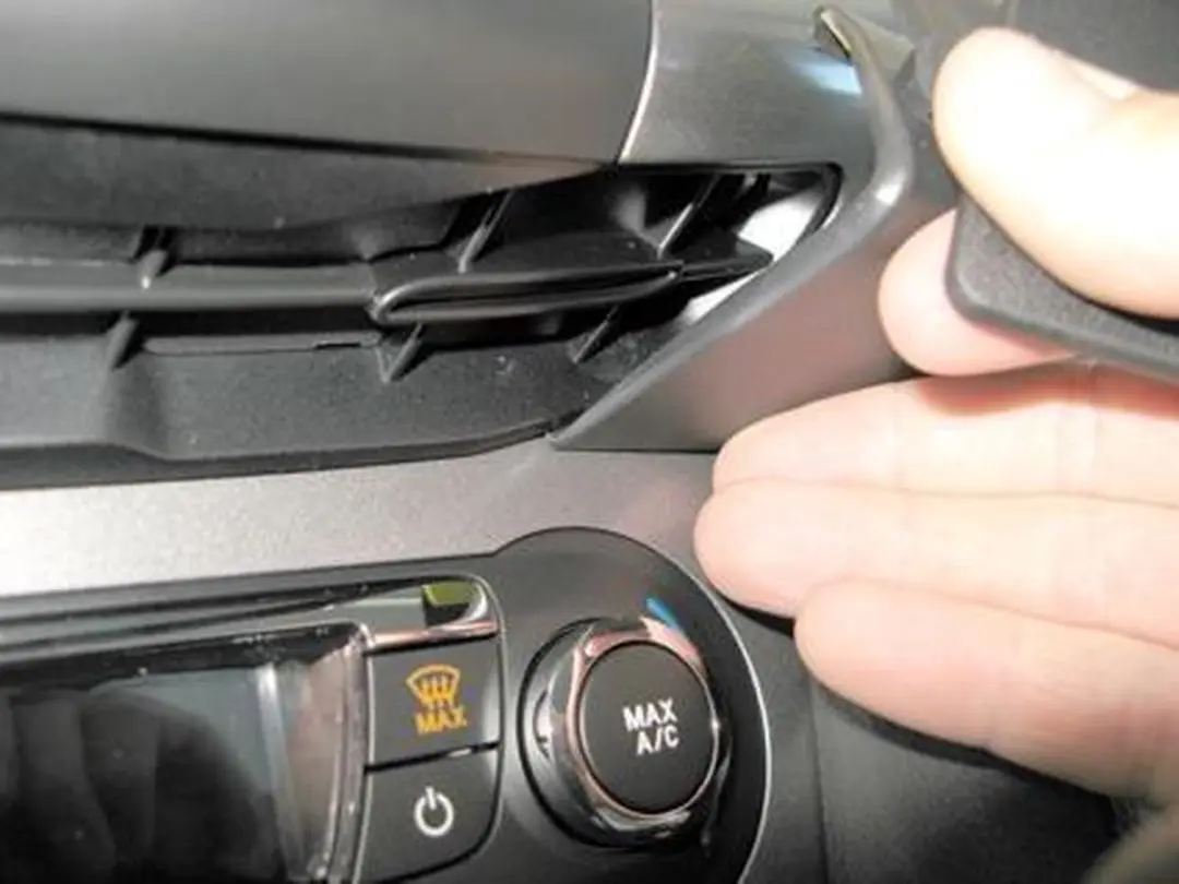 Brodit ProClip Ford Focus 2011-2014 Angled Mount - Zwart