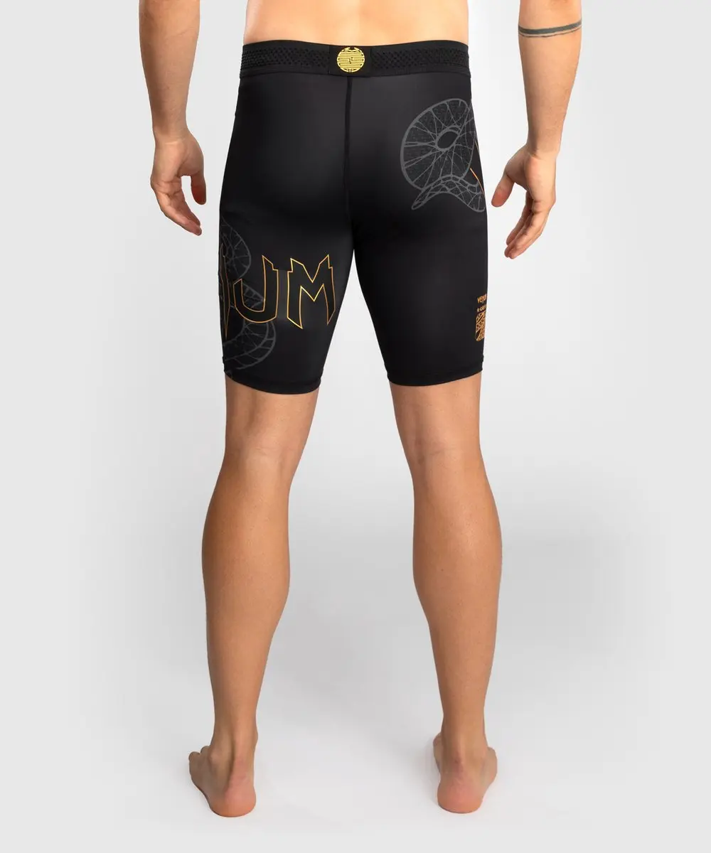Venum Serpenti Vale Tudo Shorts L - Zwart/Zilver/Goud