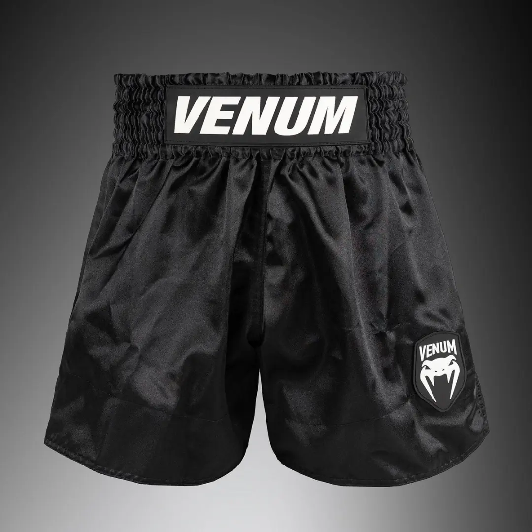 Venum Classic Evo Muay Thai Shorts L - Zwart/Wit