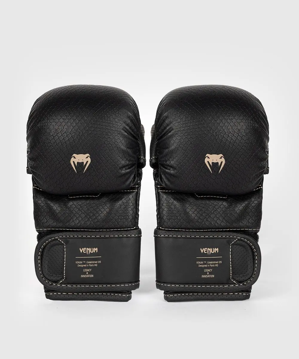 Venum Impact Evo MMA Sparring Handschoenen 6 oz - Zwart S