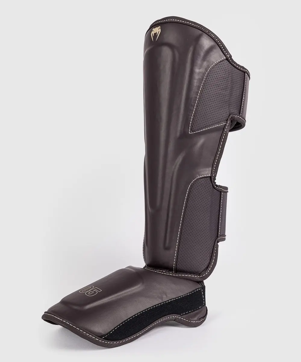 Venum Impact Evo Scheenbeschermers - XL - Chocolate