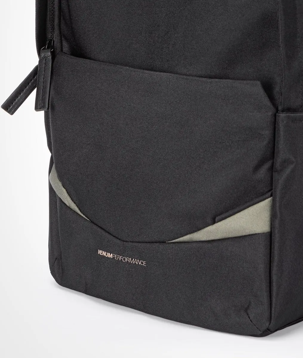 Venum Evo 2 Light Rugzak 20L - Zwart Kaki