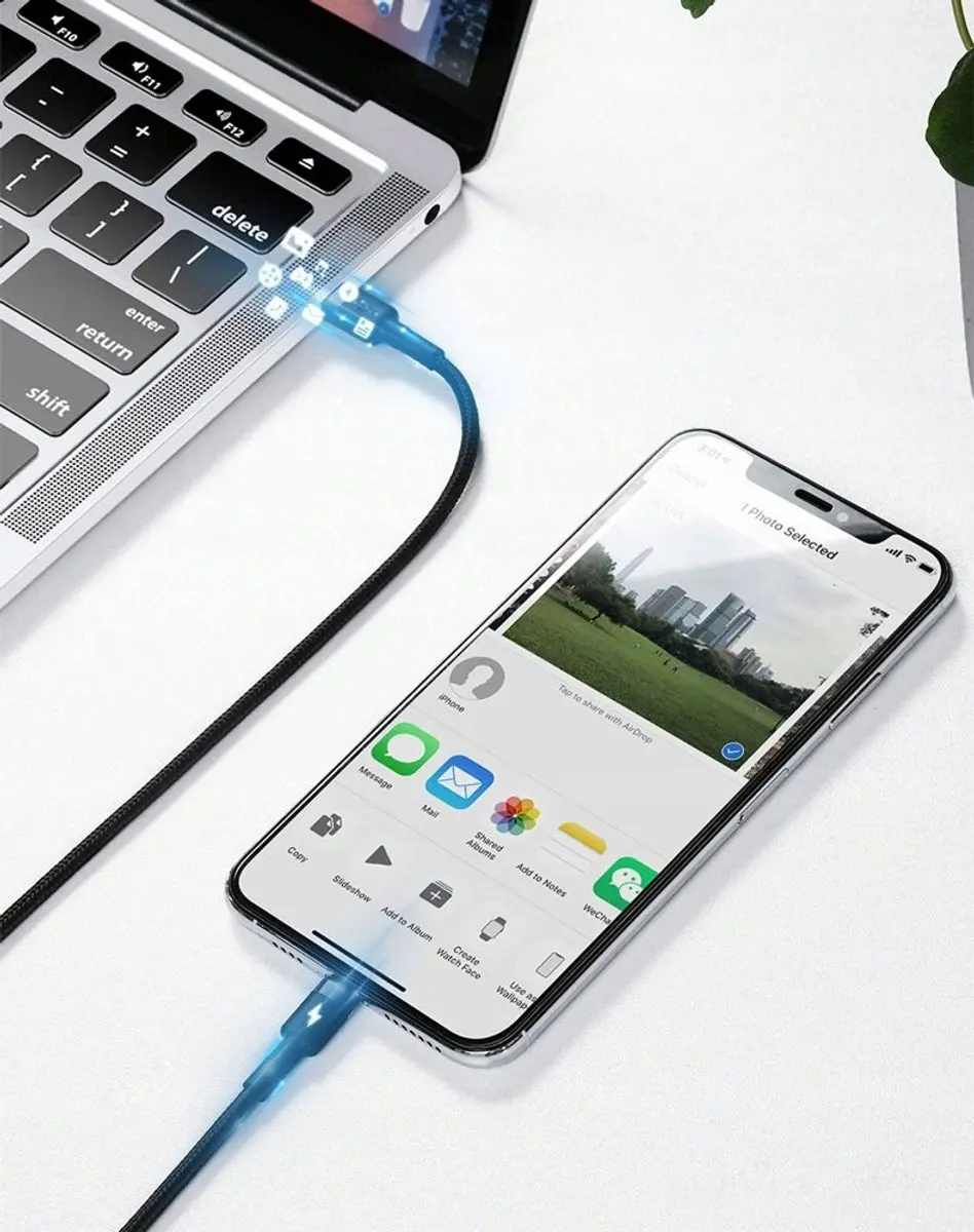 Hoco USB-C Groep 240W Snellader 1,8m - Grijs