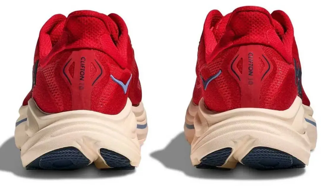 Hoka Clifton 10 Hardloopschoenen - Heren - Rood - Maat 42
