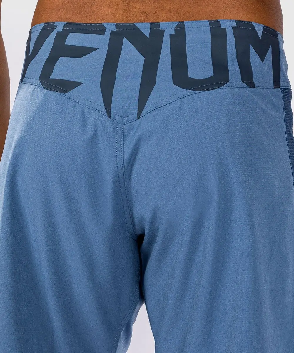 Venum Fightshorts Light 5.0 Short - S - Blauw/Wit