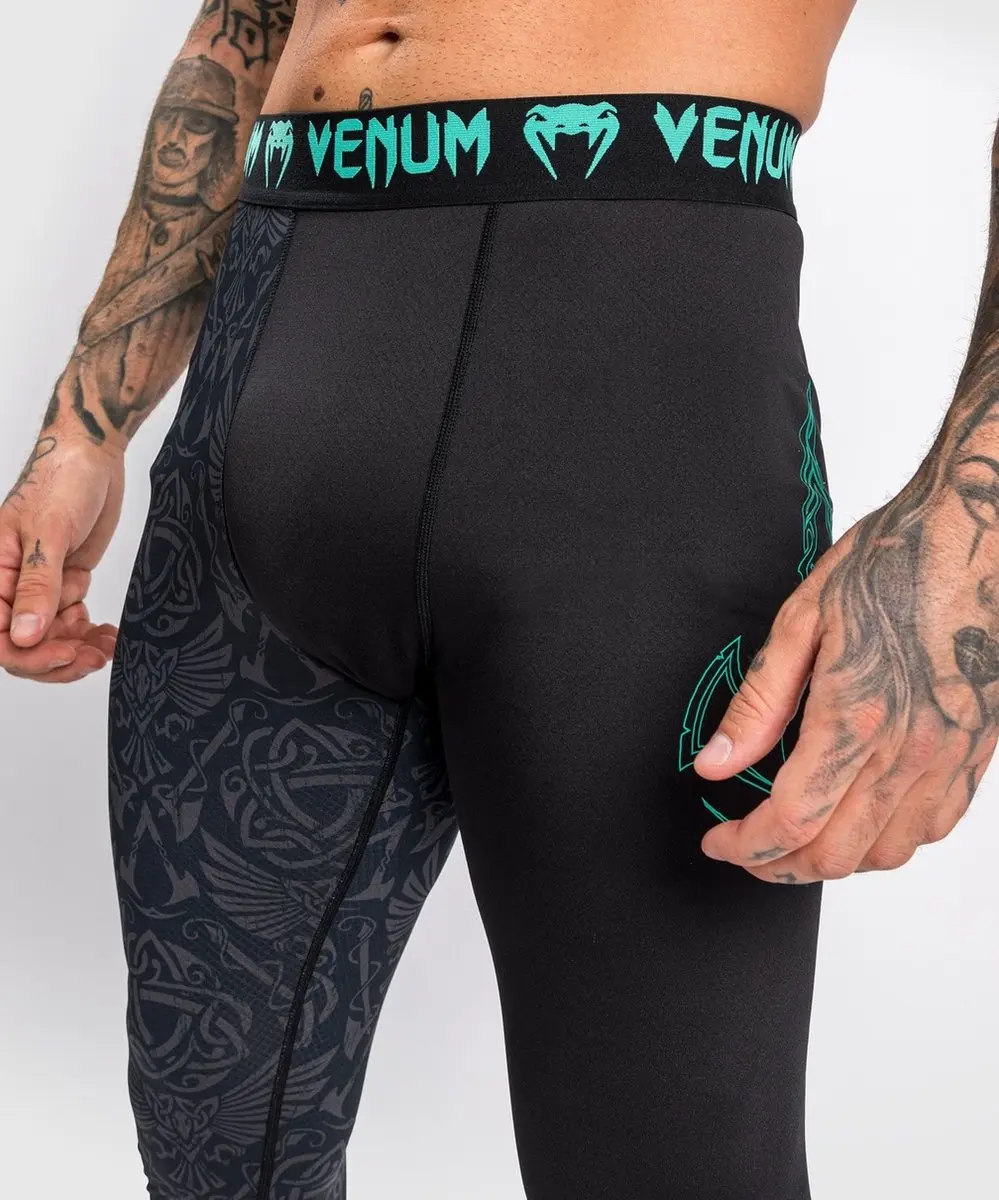 Venum Assassin's Creed Reloaded Sportlegging - XXL - Zwart