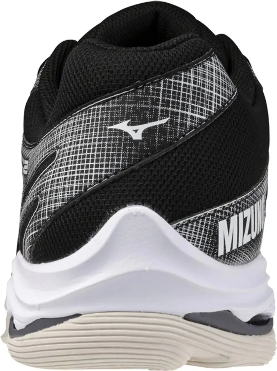 Mizuno Wave Voltage Indoorschoenen 46 - Zwart
