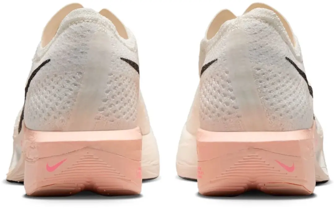 Nike ZoomX Vaporfly 3 DV4130-103 - Wegschoen - Maat 41 - Cream/Pink