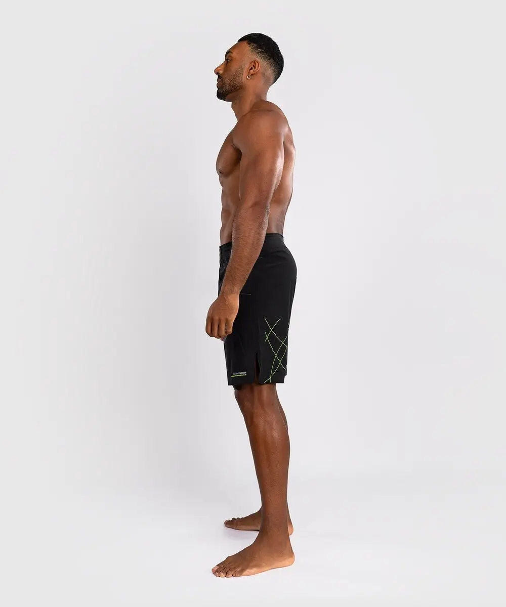 Venum Training Camp 4.0 FightShort - S - Zwart Neo Groen