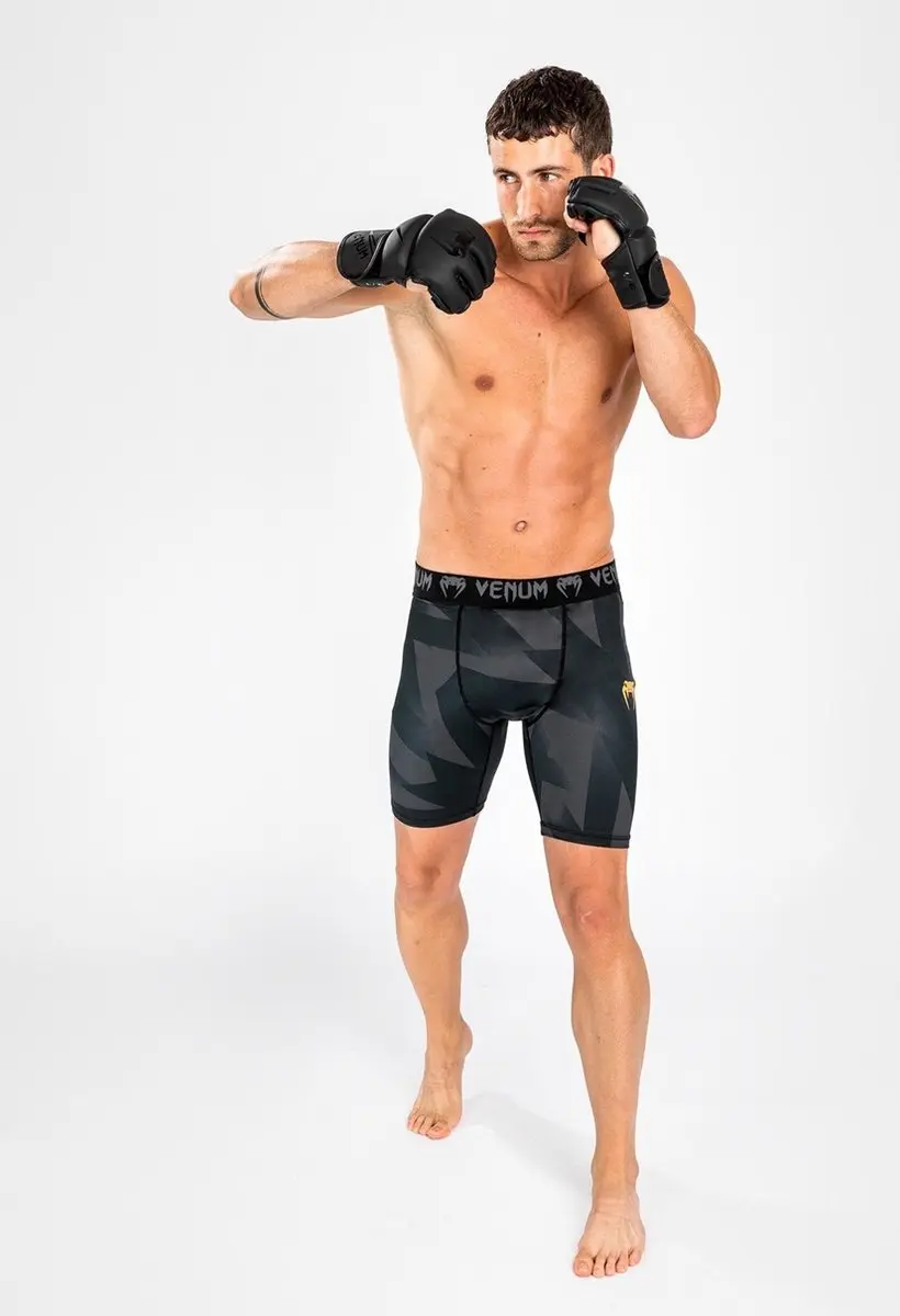 Venum Razor Vale Tudo Short - XS - Zwart/Goud
