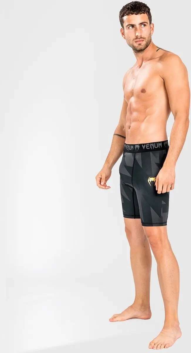 Venum Razor Vale Tudo Short - XS - Zwart/Goud