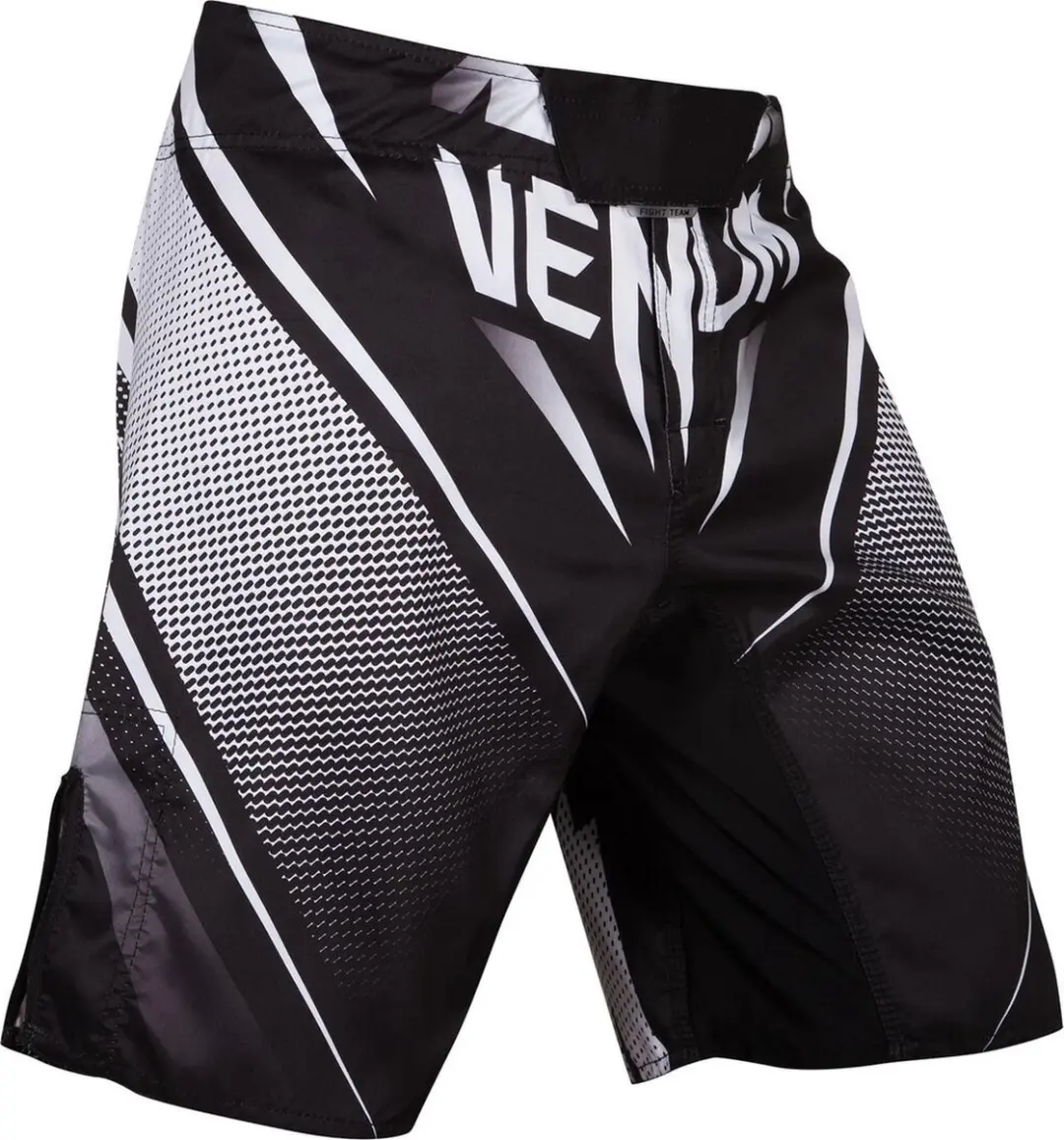 Venum Eyes Fightshorts - Zwart - XL