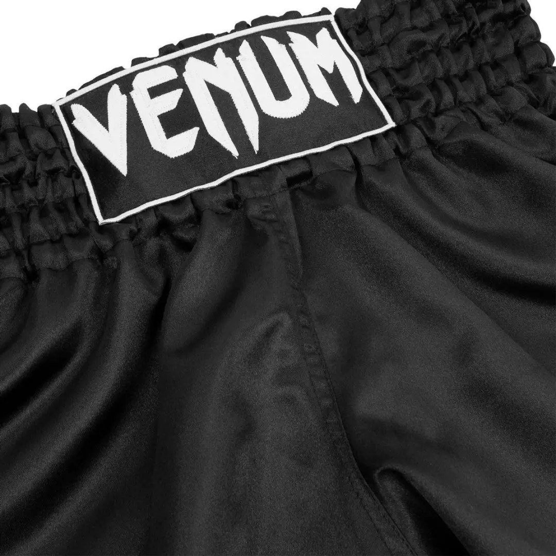 Venum Muay Thai Shorts Classic - L - Zwart/Wit