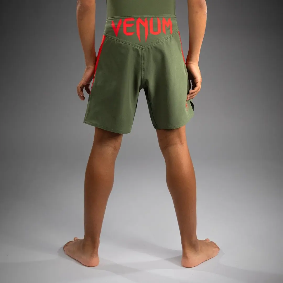 Venum Light Kids Fight Shorts 164 - Khaki