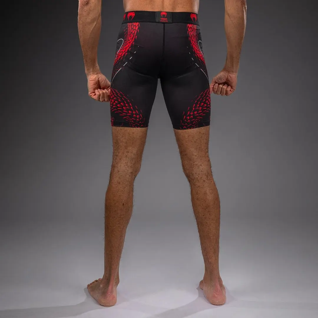 Venum Matupa Vale Tudo Shorts XXL - Zwart/Rood/Zilver