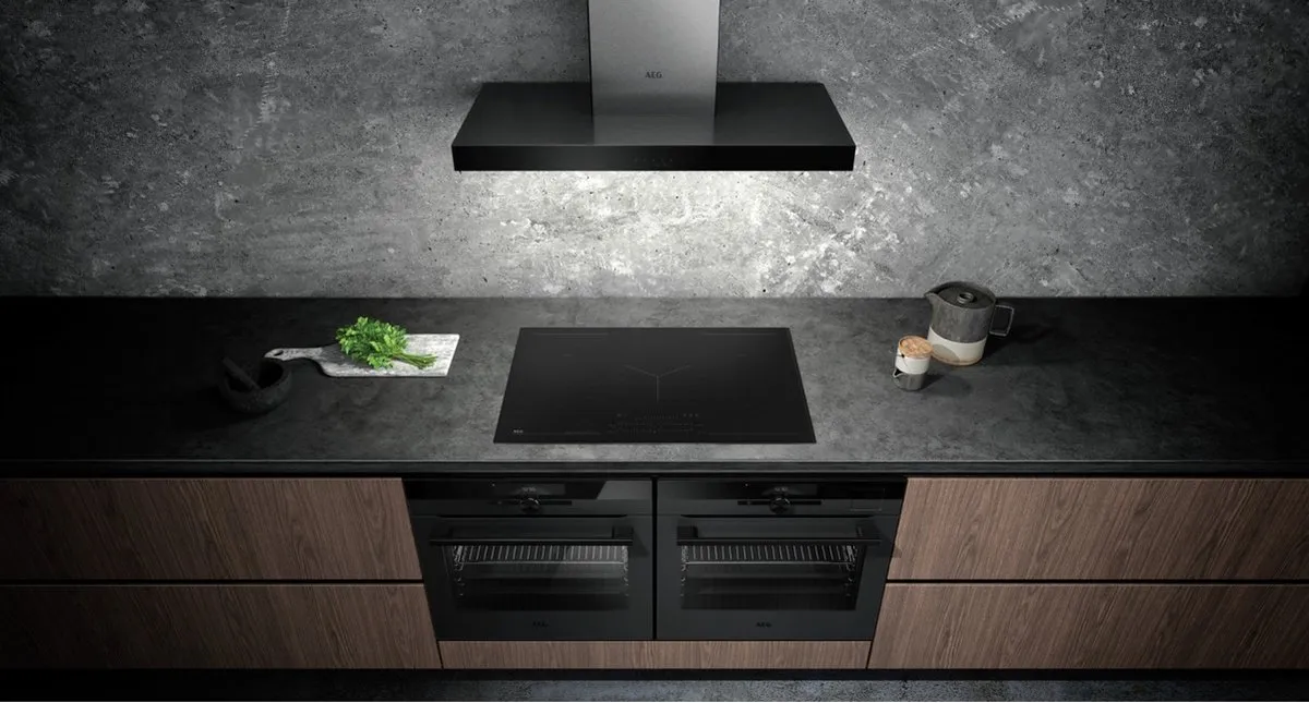 AEG NIK85M00AZ Inductiekookplaat 5 Zones - Mat Zwart