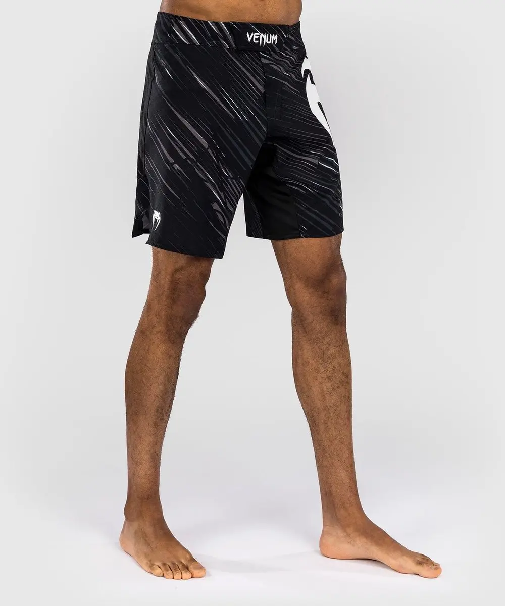 Venum Light 5.0 Rapid Fightshorts - S