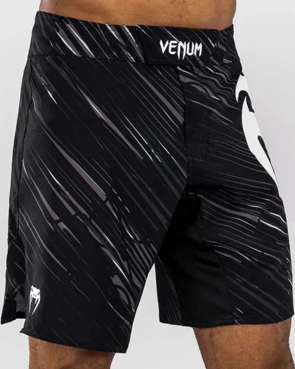 Venum Light 5.0 Rapid Fightshorts - S